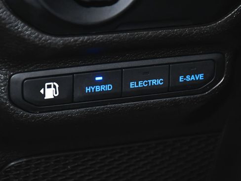 Used 2023 Jeep Wrangler Unlimited Rubicon 4xe w/ Steel Bumper Group AWD/4WD image 16