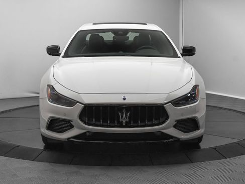 New 2024 Maserati Ghibli Modena Ultima Q4 image 2
