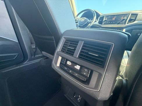 Used 2019 Volkswagen Atlas SE AWD/4WD image 18