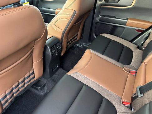 New 2026 Ford Bronco Sport Outer Banks w/ Outer Banks Tech Package+ AWD/4WD image 13