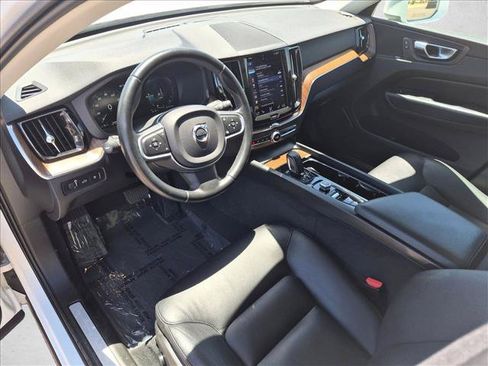 Used 2021 Volvo XC60 T8 Inscription Expression w/ Premium Package AWD/4WD image 13