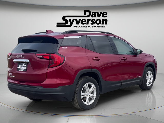 Used 2019 GMC Terrain SLE w/ Driver Convenience Package FWD image 5
