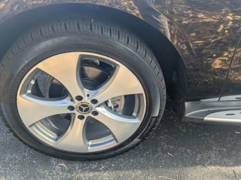 Used 2018 Mercedes-Benz GLE 350 4MATIC image 9