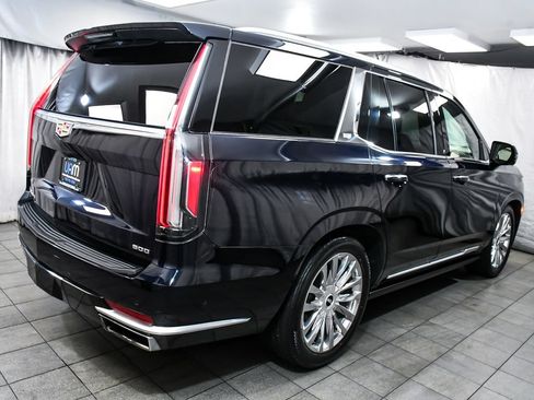 Used 2021 Cadillac Escalade Premium Luxury w/ Driver Assist Tech Package AWD/4WD image 6