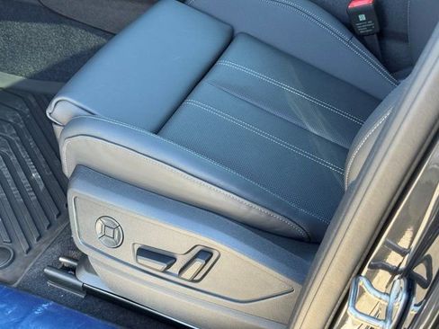 New 2025 Audi Q5 Premium Plus image 19