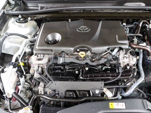 Used 2022 Toyota Camry SE FWD image 28