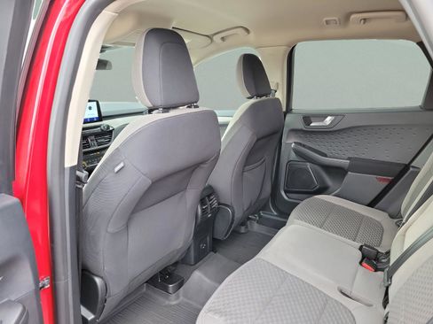 Certified 2020 Ford Escape SE image 22