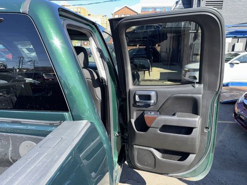 Used 2015 GMC Sierra 1500 SLE w/ SLE Value Package AWD/4WD image 14
