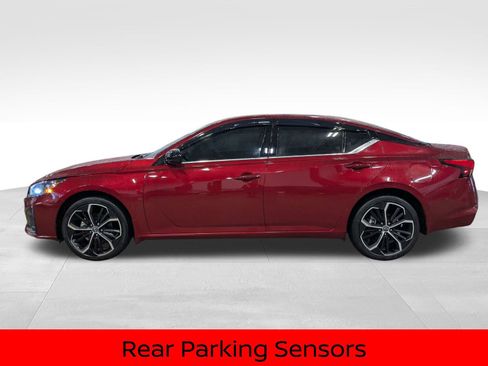 Used 2023 Nissan Altima 2.5 SR image 12