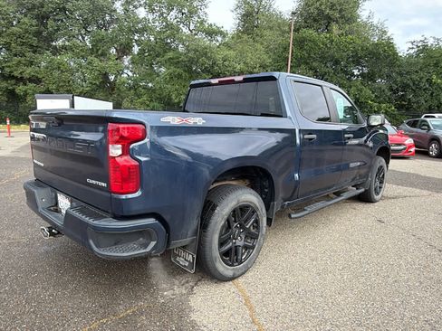 Used 2022 Chevrolet Silverado 1500 Custom image 5