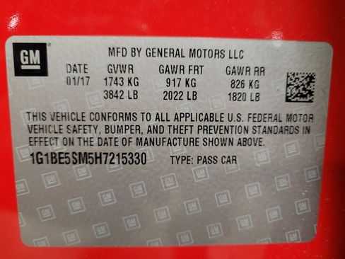 Used 2017 Chevrolet Cruze LT w/ Convenience Package FWD image 33
