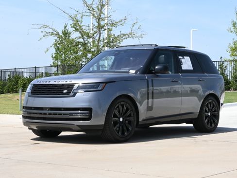 Used 2023 Land Rover Range Rover SE AWD/4WD image 4