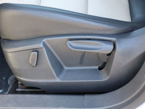 Used 2016 Volkswagen Tiguan S AWD/4WD image 17