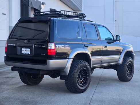 Used 2001 Toyota 4Runner Limited AWD/4WD image 8