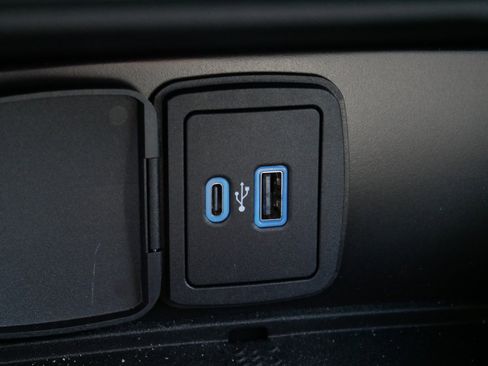 Used 2025 Ford Bronco 2-Door AWD/4WD image 33