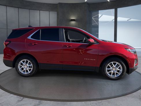 Certified 2024 Chevrolet Equinox LT w/ LPO, Cargo Package FWD image 7