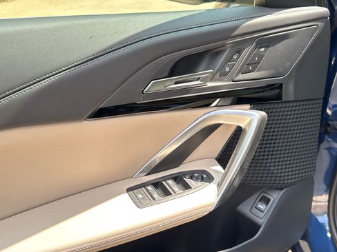 Used 2025 BMW X1 xDrive28i w/ Convenience Package image 15