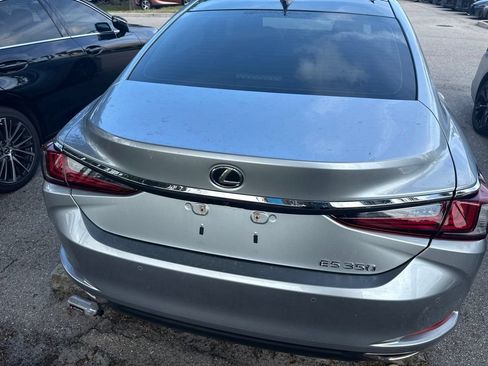 Used 2025 Lexus ES 350 w/ Premium Package FWD image 6