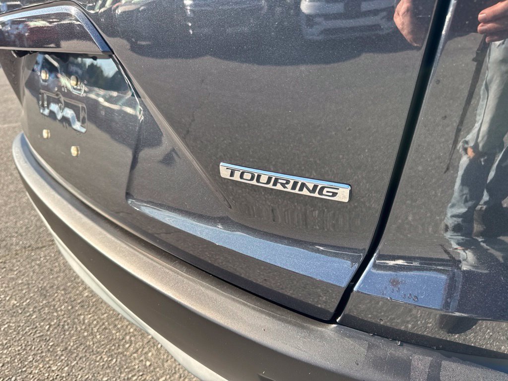 Used 2019 Honda CR-V Touring image 5