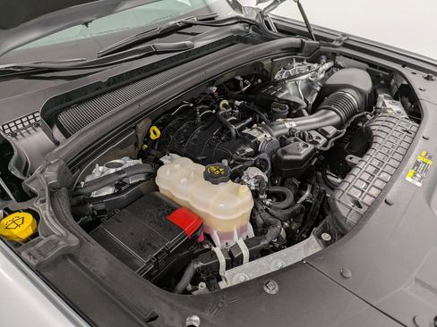 Used 2022 Jeep Grand Cherokee L Limited w/ Luxury Tech Group II image 30