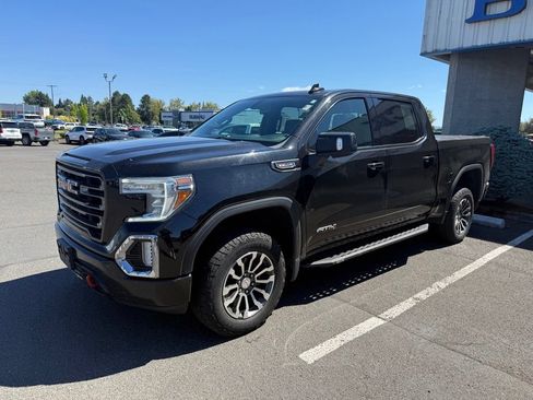 Used 2021 GMC Sierra 1500 AT4 w/ AT4 Preferred Package AWD/4WD image 7
