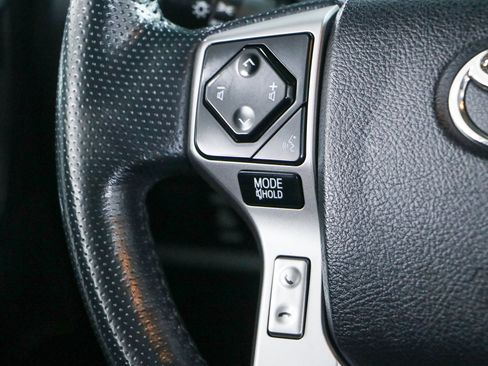 Used 2023 Toyota 4Runner Limited AWD/4WD image 13