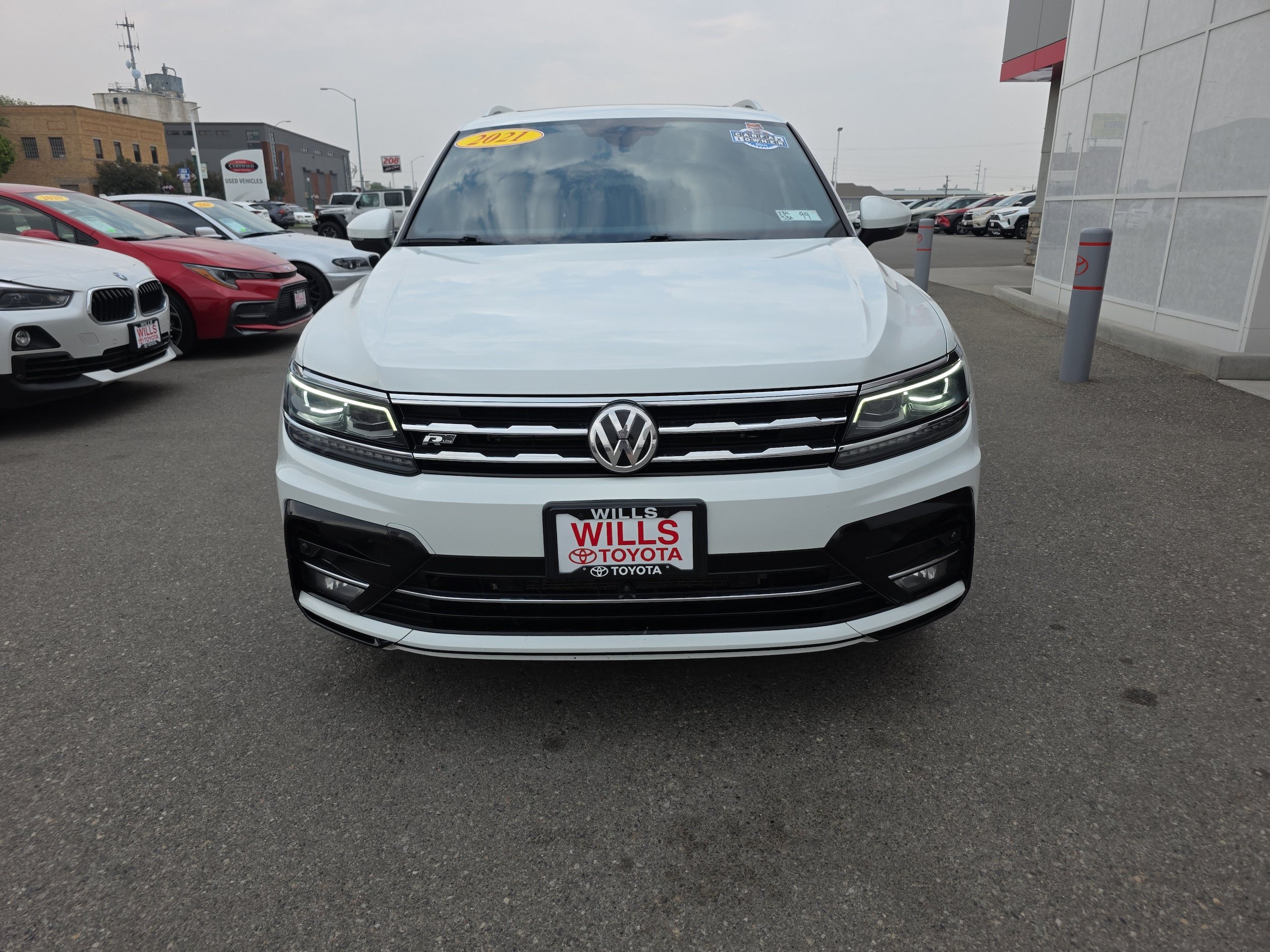 Used 2021 Volkswagen Tiguan SEL Premium R-Line AWD/4WD image 4