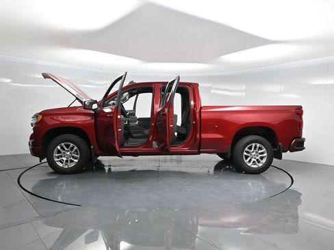Used 2025 Chevrolet Silverado 1500 RST w/ Z71 Off-Road Package AWD/4WD image 57