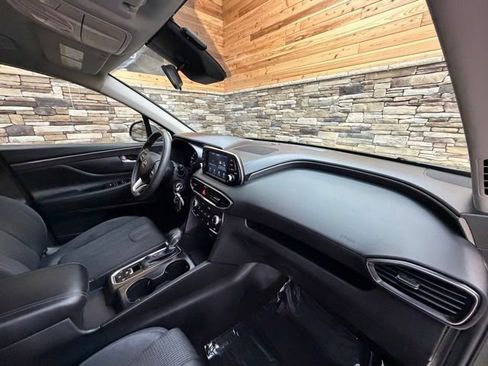 Used 2019 Hyundai Santa Fe SE AWD/4WD image 13