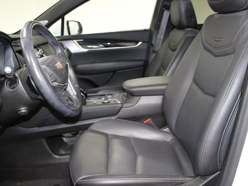 Used 2024 Cadillac XT5 Premium Luxury AWD/4WD image 16