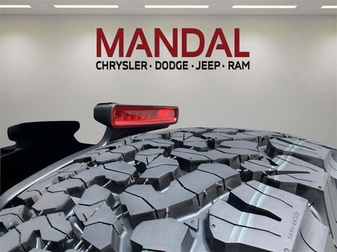 New 2025 Jeep Wrangler Unlimited Rubicon 392 image 27