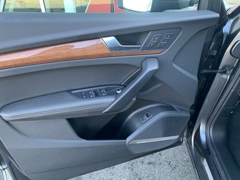 Certified 2023 Audi Q5 2.0T Premium Plus w/ Premium Plus Package image 19