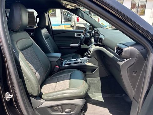 Used 2023 Ford Explorer Timberline w/ Timberline Technology Package AWD/4WD image 32
