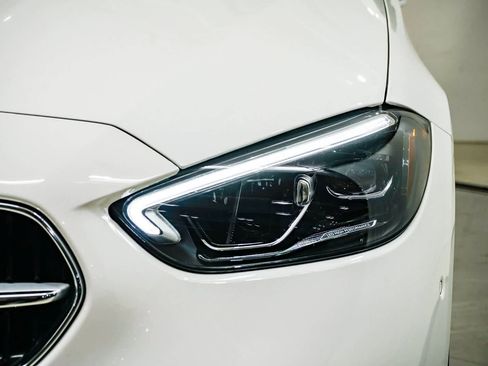 Used 2025 Mercedes-Benz C 300 Sedan image 7