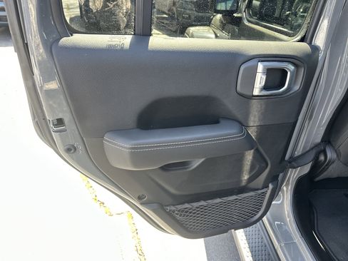 Used 2021 Jeep Wrangler Unlimited Sahara w/ Cold Weather Group image 24