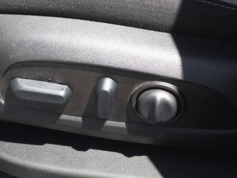 Used 2024 Chevrolet Equinox LS image 17