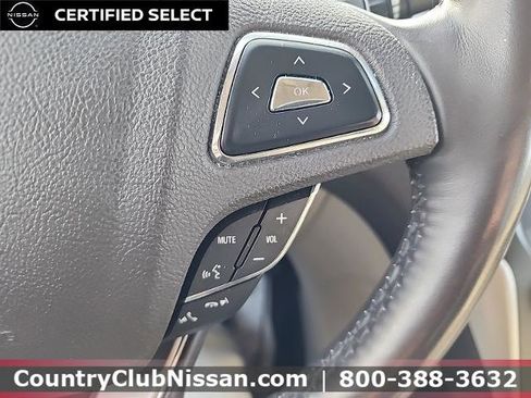 Used 2019 Lincoln MKC Select w/ Select Plus Package image 19