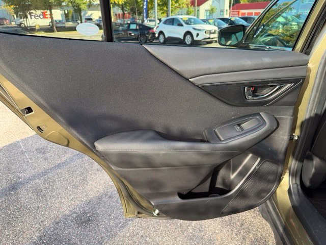 Used 2020 Subaru Outback Premium AWD/4WD image 15