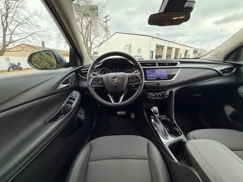 Used 2023 Buick Encore GX Select w/ Sport Touring Package image 2