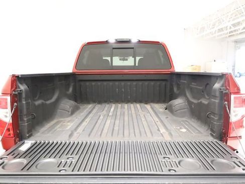 Used 2017 Nissan Titan S image 25