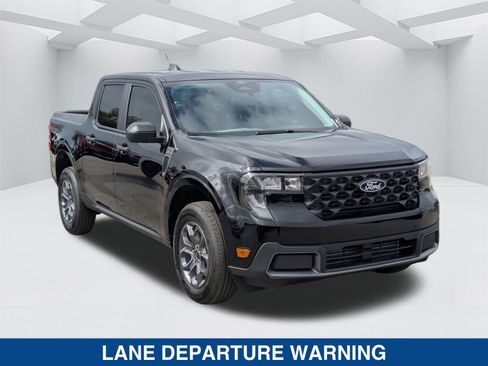 New 2026 Ford Maverick XLT FWD image 2