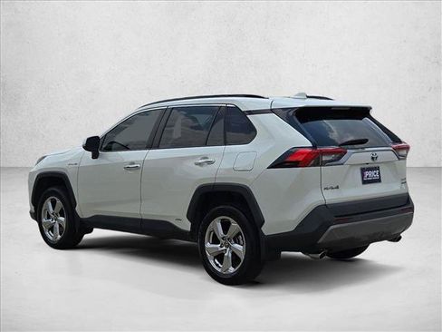 Used 2020 Toyota RAV4 Limited AWD/4WD image 8