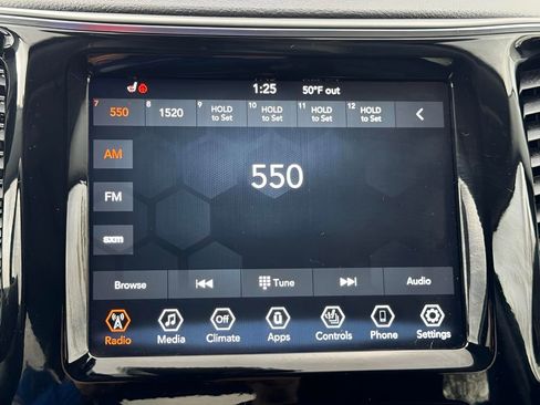 Certified 2022 Jeep Cherokee Limited image 16