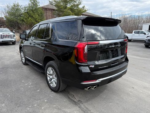 Used 2025 GMC Yukon Denali image 3