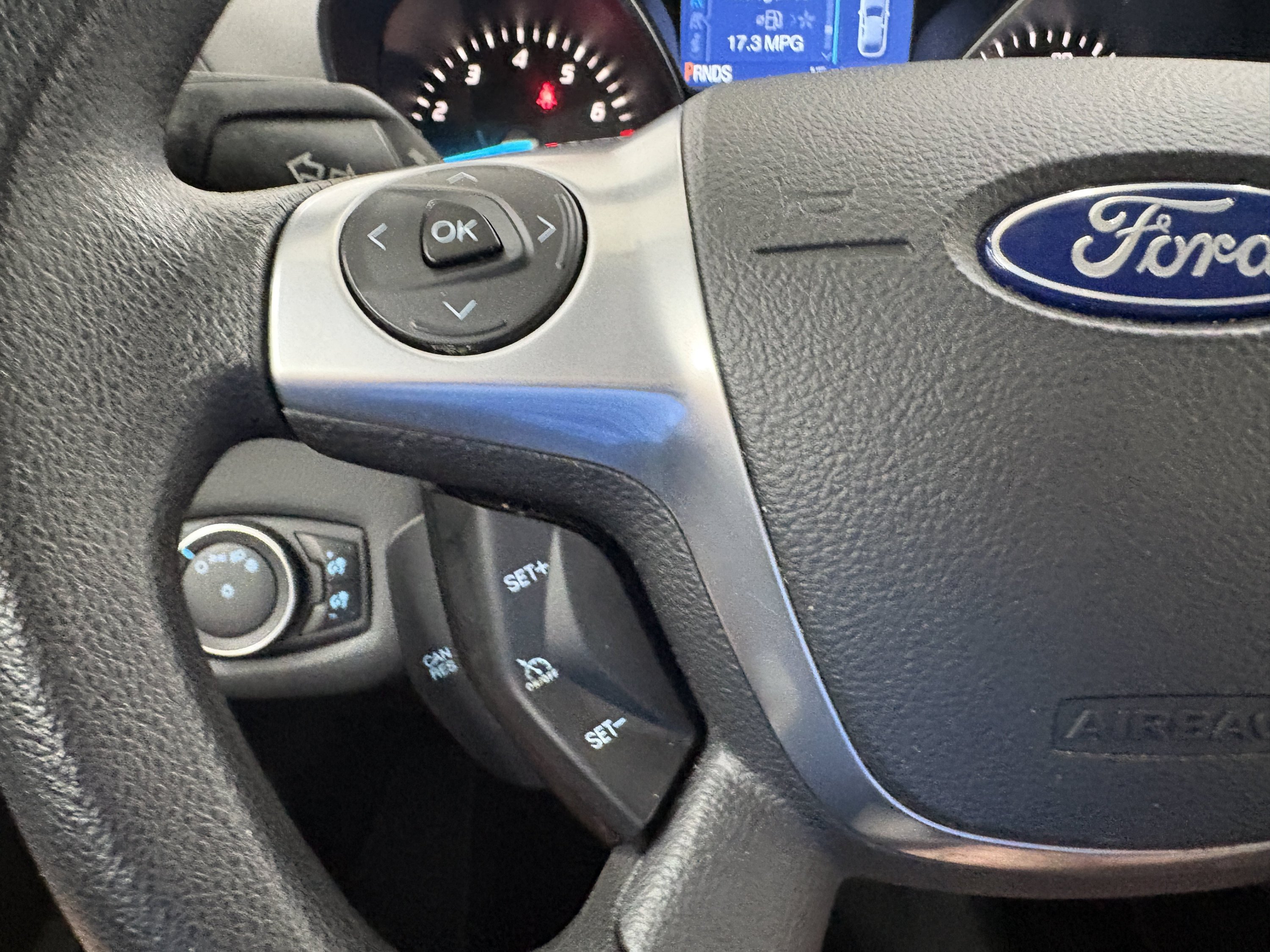 Used 2015 Ford Escape SE AWD/4WD image 26