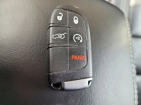 Used 2021 Jeep Grand Cherokee Limited w/ Quick Order Package 28K 80th AWD/4WD image 32