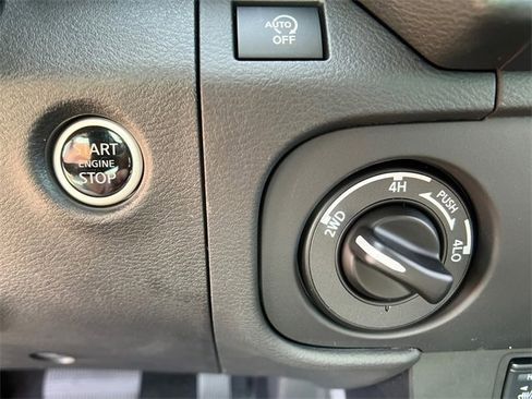 New 2025 Nissan Frontier PRO-4X w/ Pro Convenience Package image 28