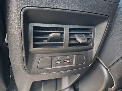 Used 2024 Chevrolet Colorado ZR2 w/ ZR2 Convenience Package III AWD/4WD image 12