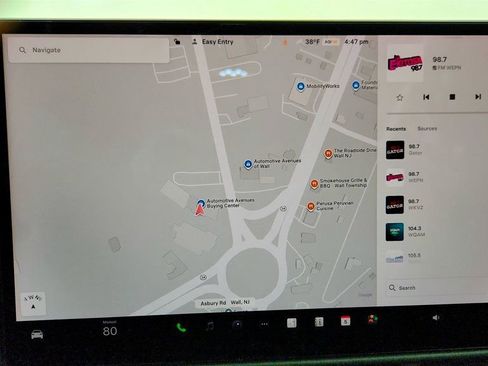 Used 2023 Tesla Model X Plaid image 23