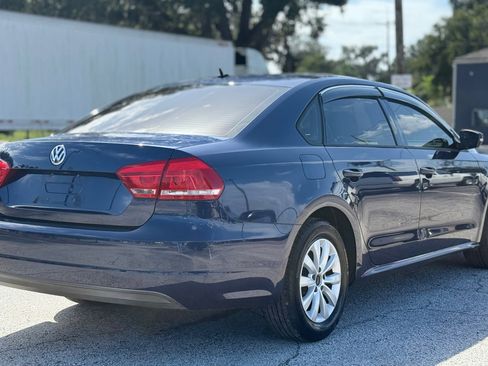 Used 2013 Volkswagen Passat 2.5 S image 5